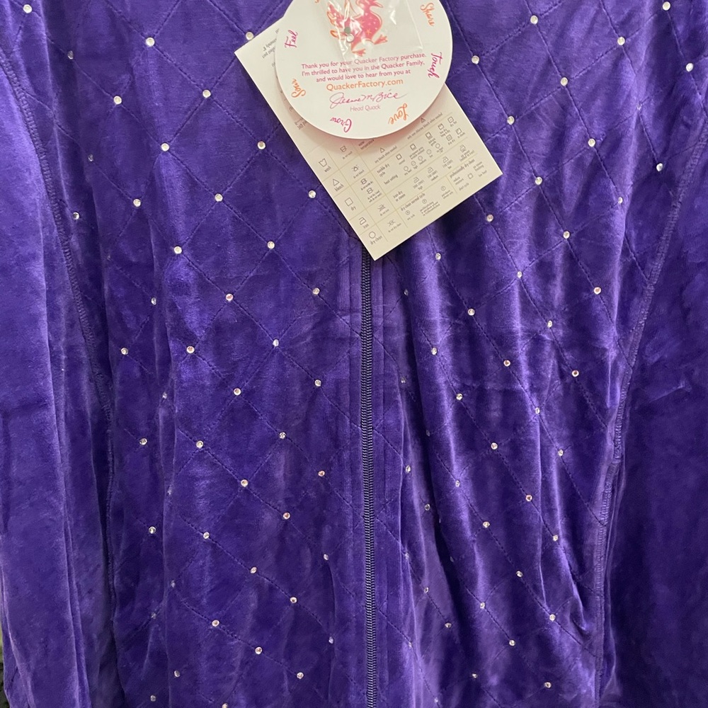 Quacker Factory jog suit purple size 2x - Picture 2 of 5